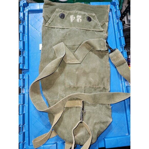 Original & Rare WW2 U.S. Army Snout Invasion Gas Mask Canvas Carrier w/Straps
